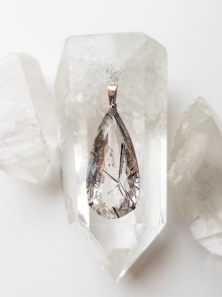 Tourmaline in Quartz Pendant