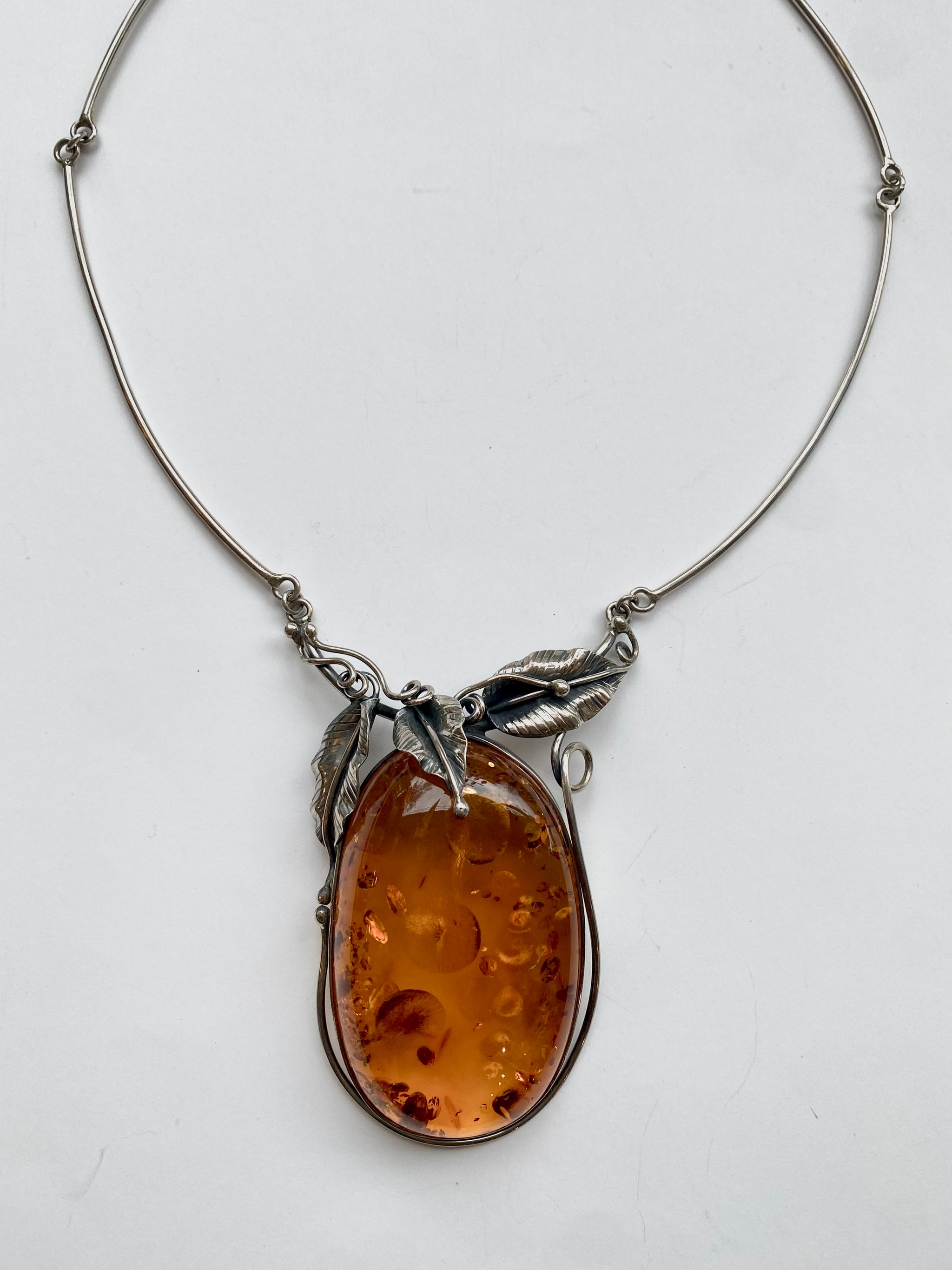 Amber Necklace – Sky's the Limit
