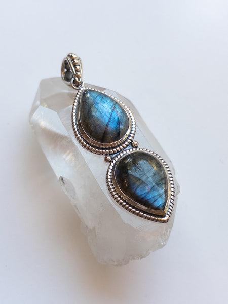 Labradorite Pendant