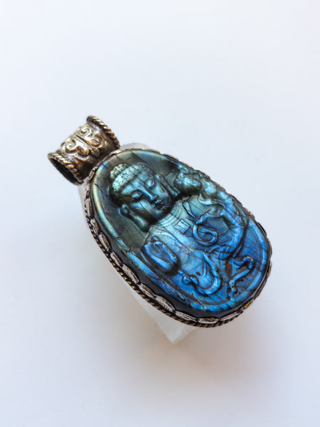 Labradorite Pendant