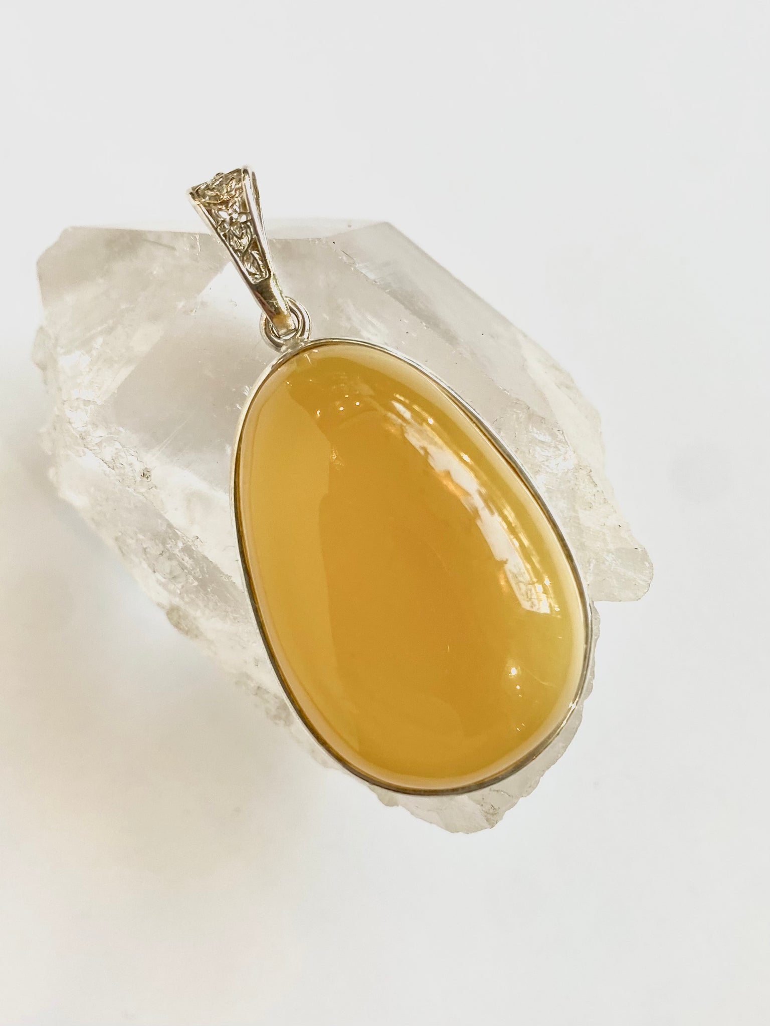 Amber Pendant