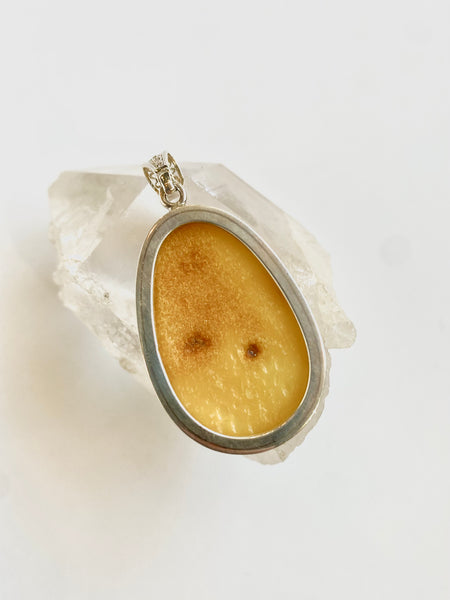 Amber Pendant