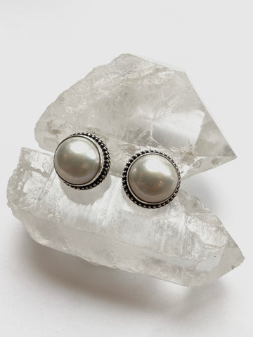 Pearl Studs