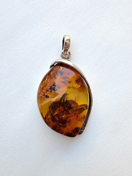 Amber Pendant