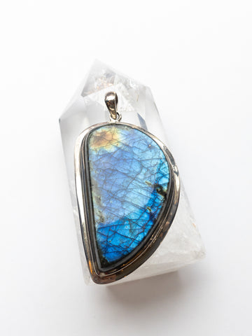 Labradorite Pendant