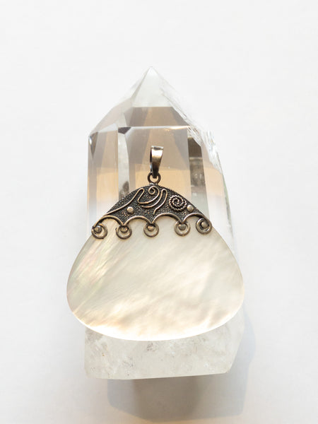 Mother of Pearl Pendant
