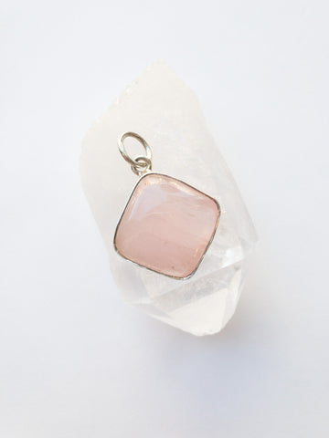 Rose Quartz Pendant